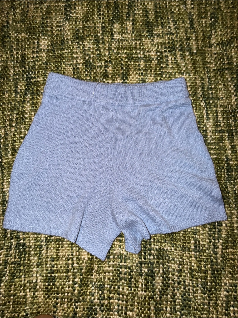 NEW Lightweight, fuzzy knit shorts from Free People's FP Beach line. Size XS - Picture 3 of 6